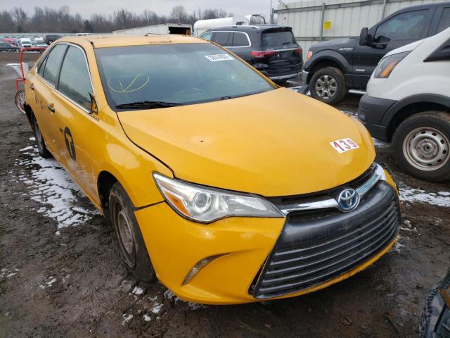Toyota Camry hybr (2015)