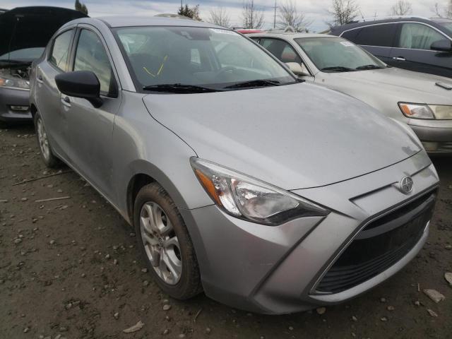 Toyota Scion ia (2016)