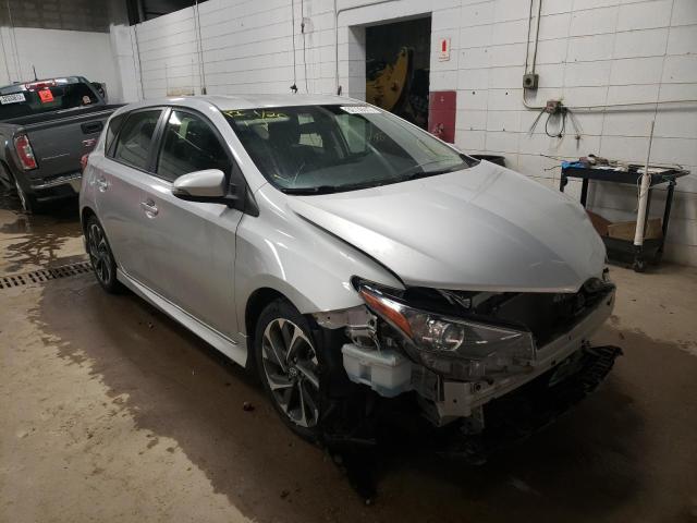 Toyota Scion im (2016)