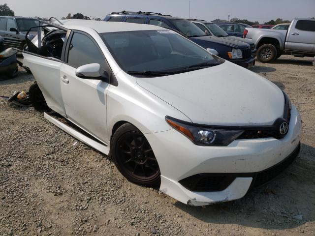 Toyota Scion im (2016)