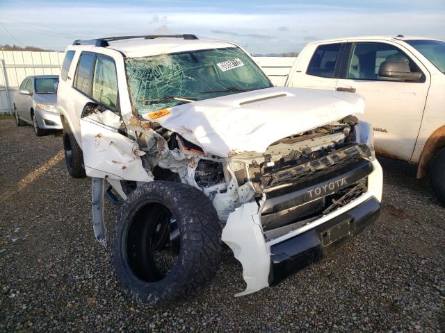 Toyota 4runner sr (2017)