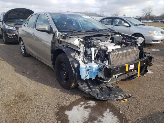 Toyota Camry le (2017)