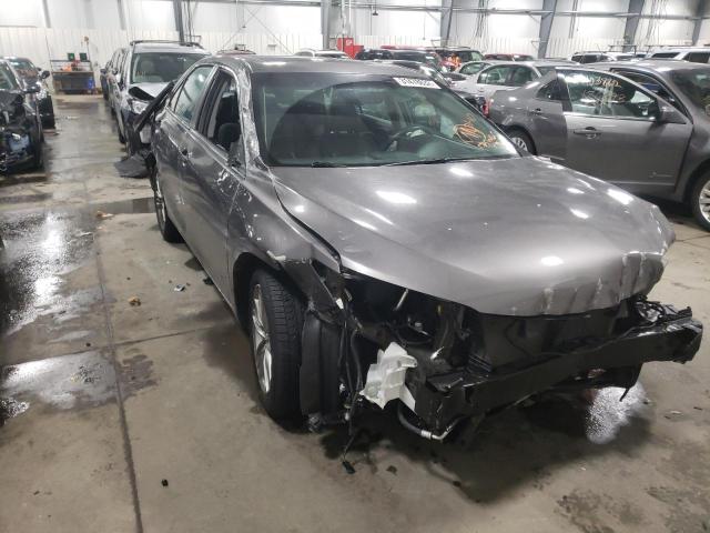 Toyota Camry le (2017)