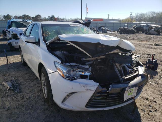 Toyota Camry le (2017)