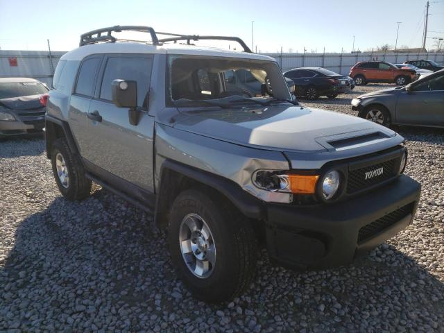 Toyota Fj cruiser (2010)