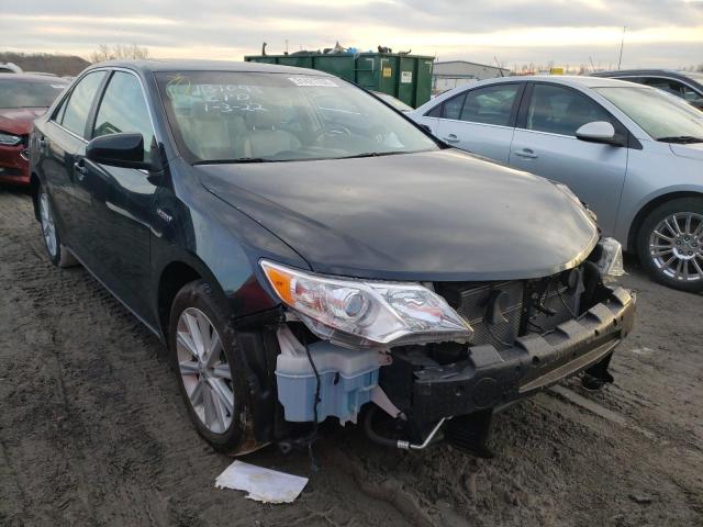 Toyota Camry hybr (2012)