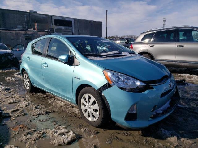 Toyota Prius c (2014)