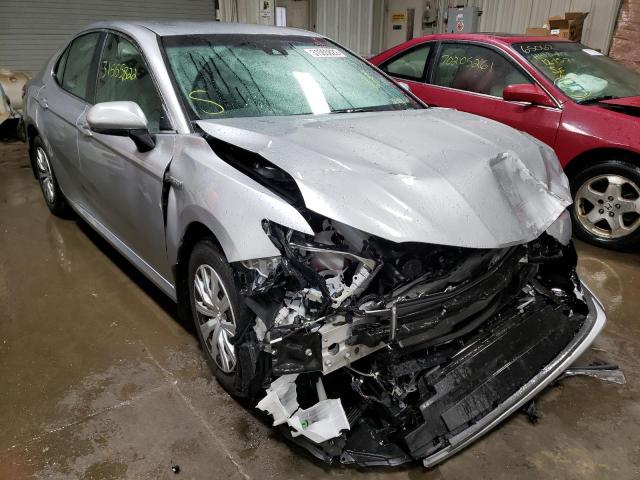Toyota Camry le (2018)