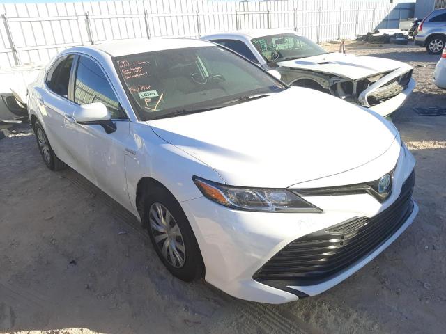Toyota Camry le (2019)
