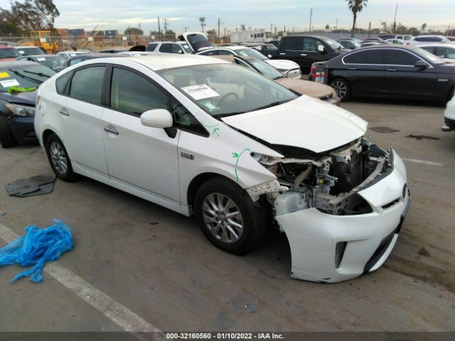 Toyota Prius plug-in (2012)