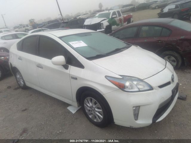 Toyota Prius plug-in (2012)