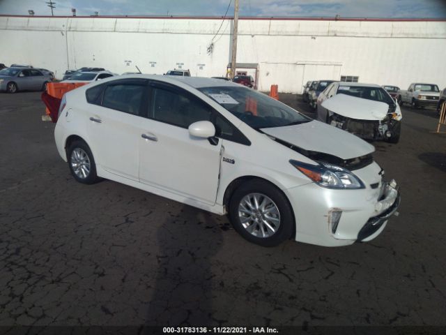 Toyota Prius plug-in (2015)