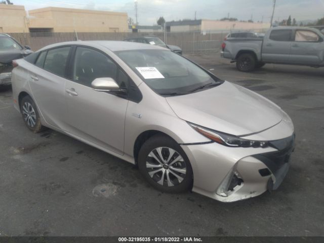 Toyota Prius prime (2020)