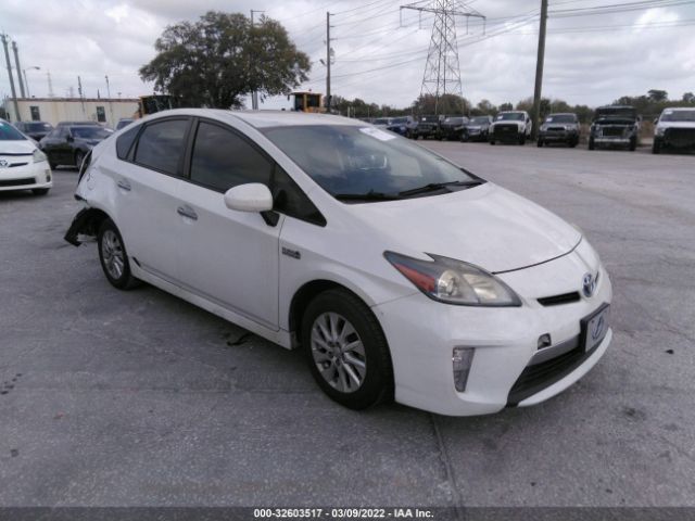 Toyota Prius plug-in (2012)