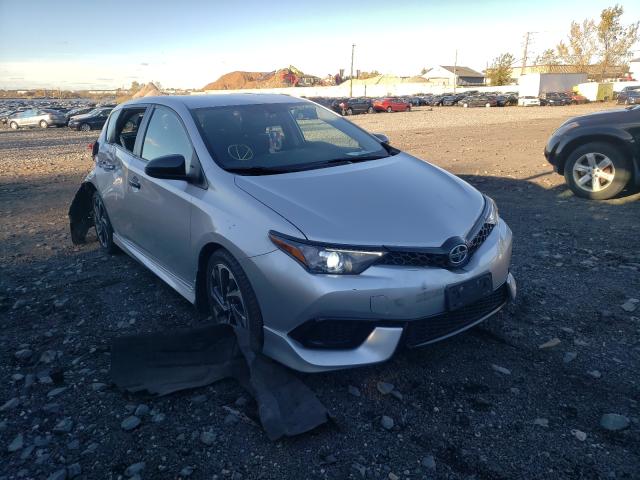 Toyota Scion im (2016)
