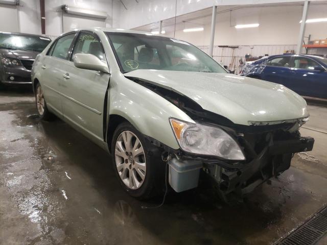 Toyota Avalon xl (2010)
