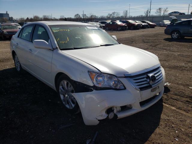 Toyota Avalon xl (2010)