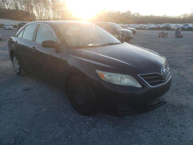 Toyota Camry base (2010)