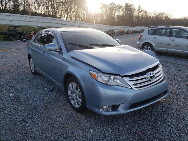 Toyota Avalon bas (2011)