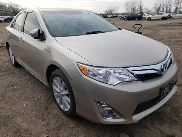 Toyota Camry hybr (2014)