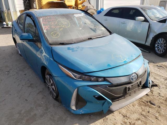Toyota Prius prim (2021)
