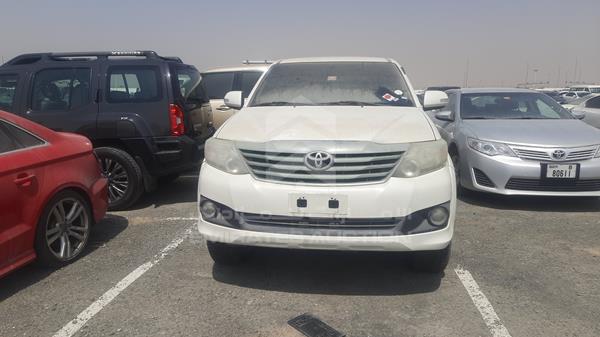 Toyota Fortuner (2013)