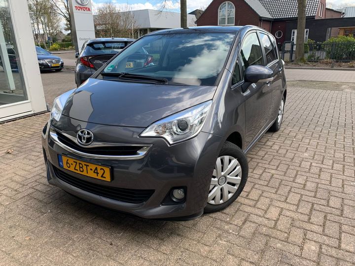 Toyota Verso-s (2015)