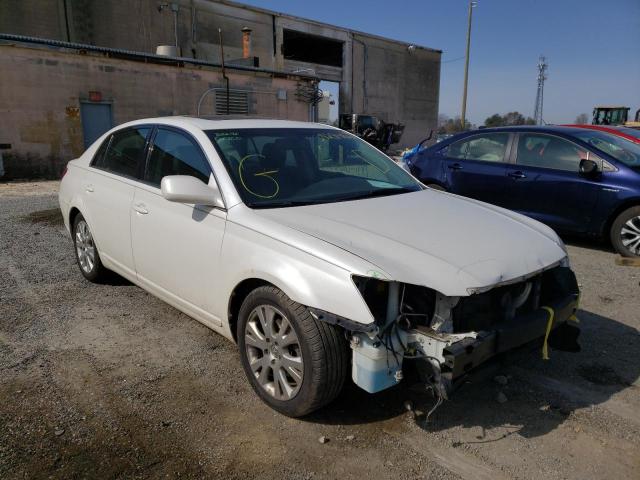 Toyota Avalon xl (2009)