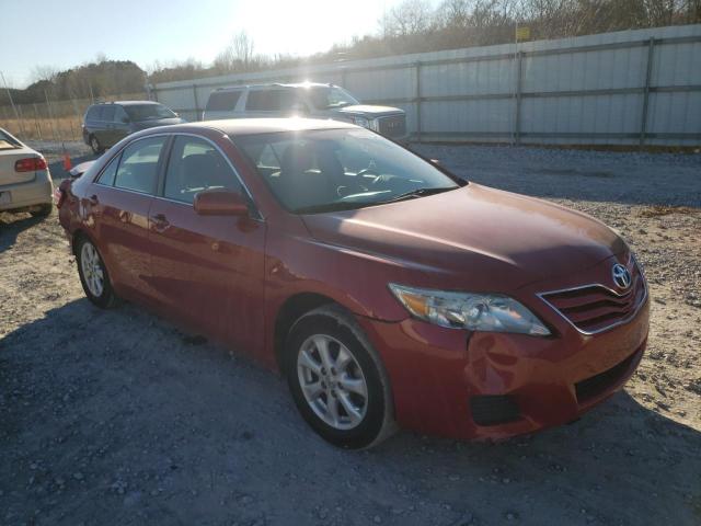Toyota Camry base (2011)