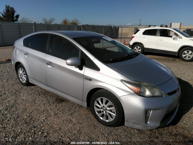 Toyota Prius plug-in (2012)