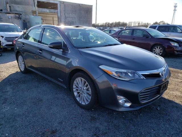 Toyota Avalon hyb (2013)