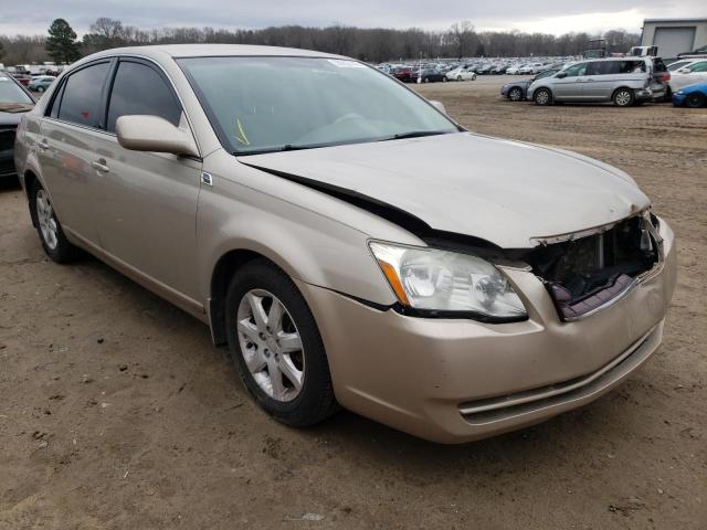 Toyota Avalon xl (2006)