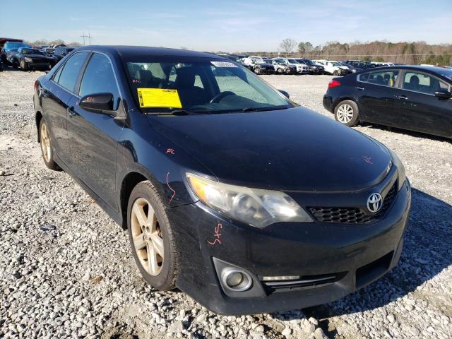 Toyota Camry base (2012)