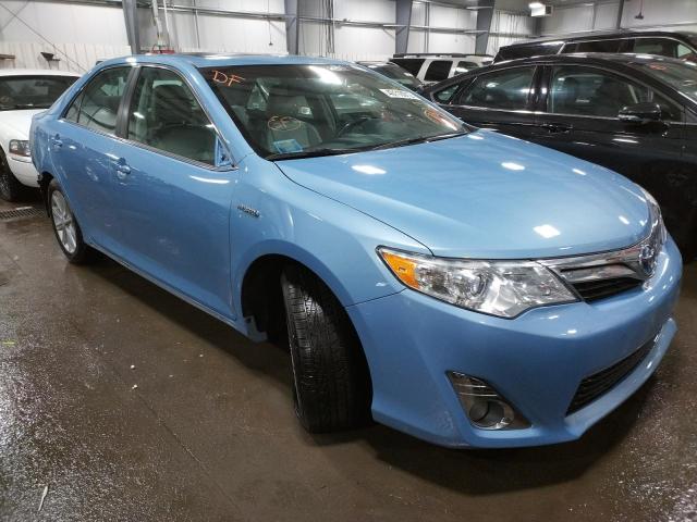 Toyota Camry hybr (2013)