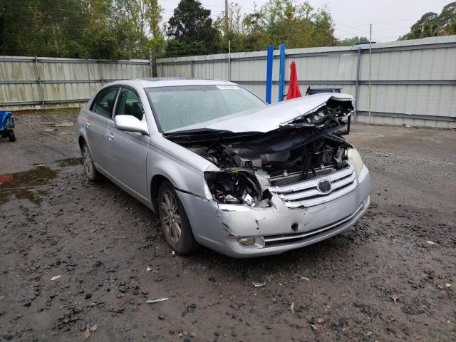Toyota Avalon xl (2006)