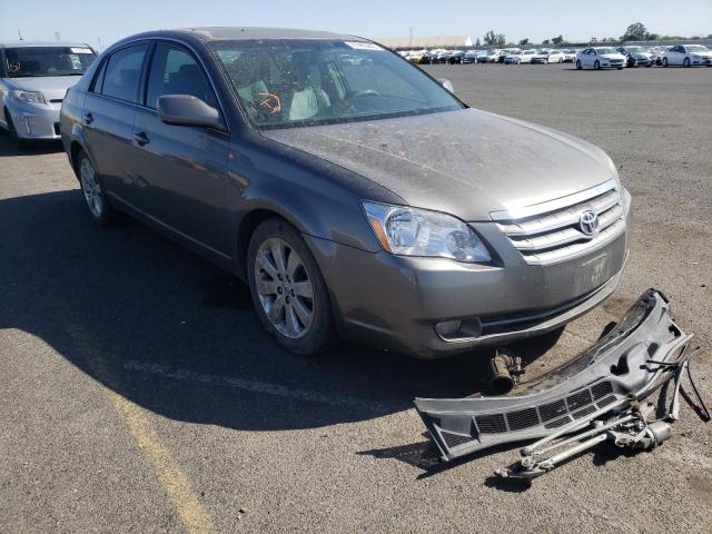 Toyota Avalon xl (2006)