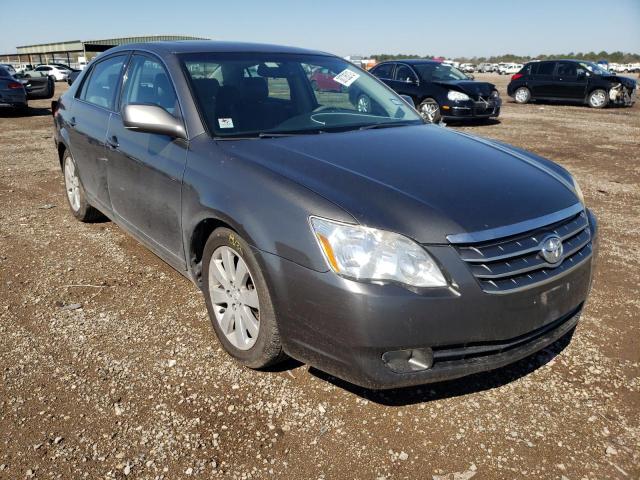 Toyota Avalon xl (2006)