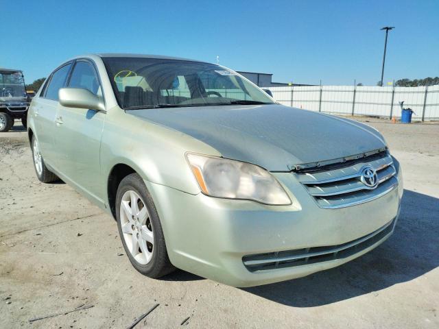 Toyota Avalon xl (2006)