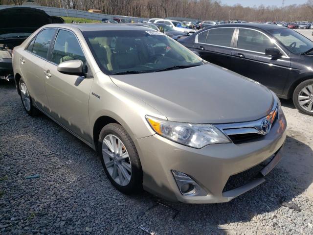Toyota Camry hybr (2013)