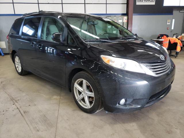 Toyota Sienna xle (2013)