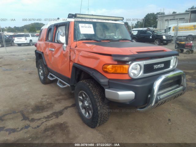 Toyota Fj cruiser (2013)