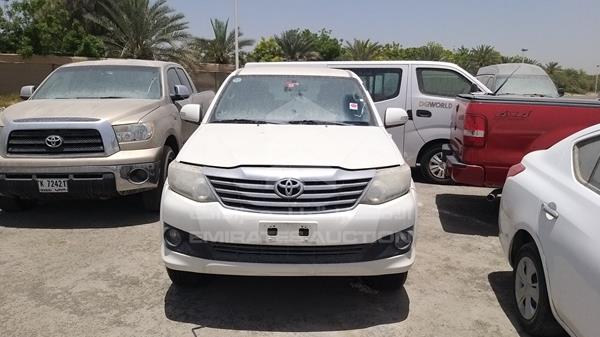 Toyota Fortuner (2012)