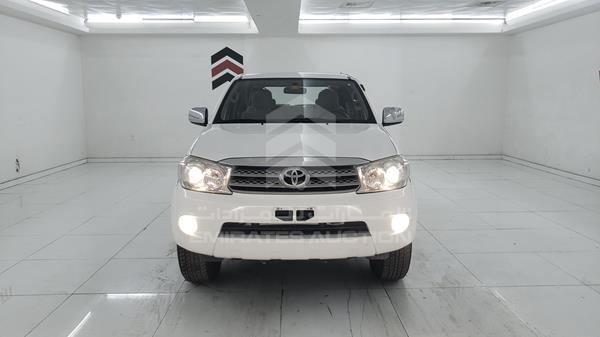 Toyota Fortuner (2010)