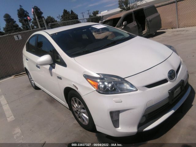 Toyota Prius plug-in (2013)