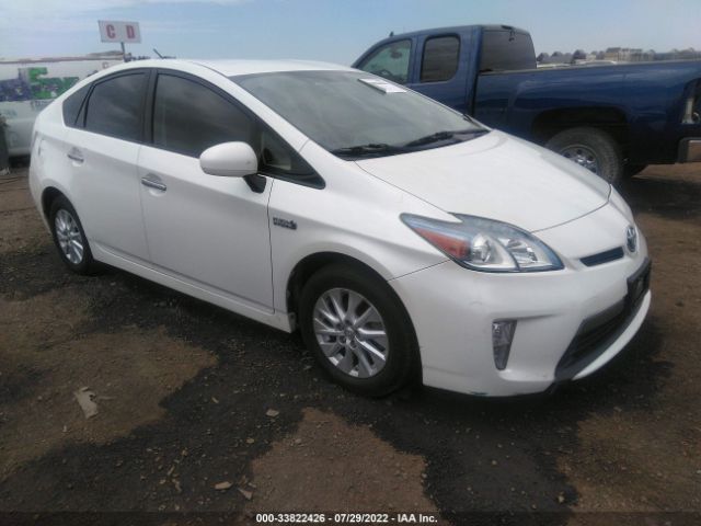 Toyota Prius plug-in (2013)