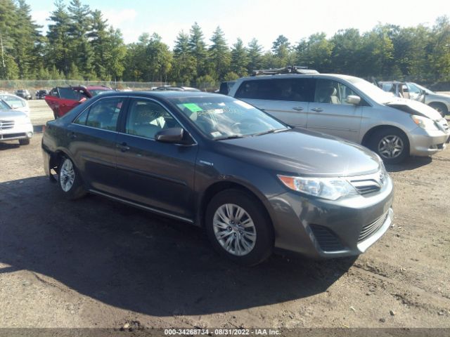 Toyota Camry hybrid (2012)