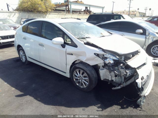 Toyota Prius plug-in (2012)