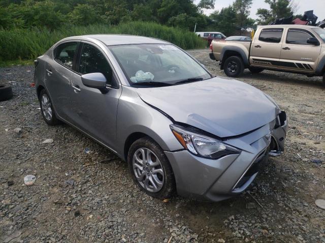 Toyota Scion ia (2016)