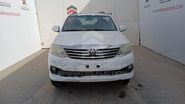 Toyota Fortuner (2013)