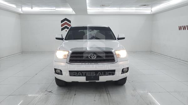 Toyota Sequoia (2013)